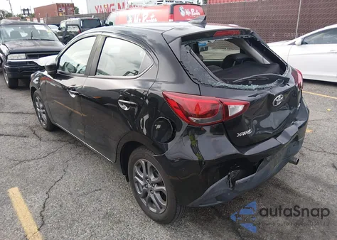 2020 Toyota Yaris Xle из США, поврежденный, VIN 3MYDLBJV0LY704810